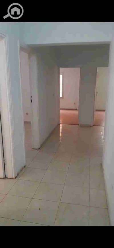 شقة 5 غرف نوم للايجار في 6 أكتوبر، الجيزة - Screenshot_20250911_051837_com. whatsapp. w4b. jpg