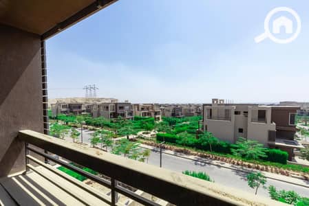 4 Bedroom Villa for Sale in 6th of October, Giza - IMG-20250126-WA0186. jpg