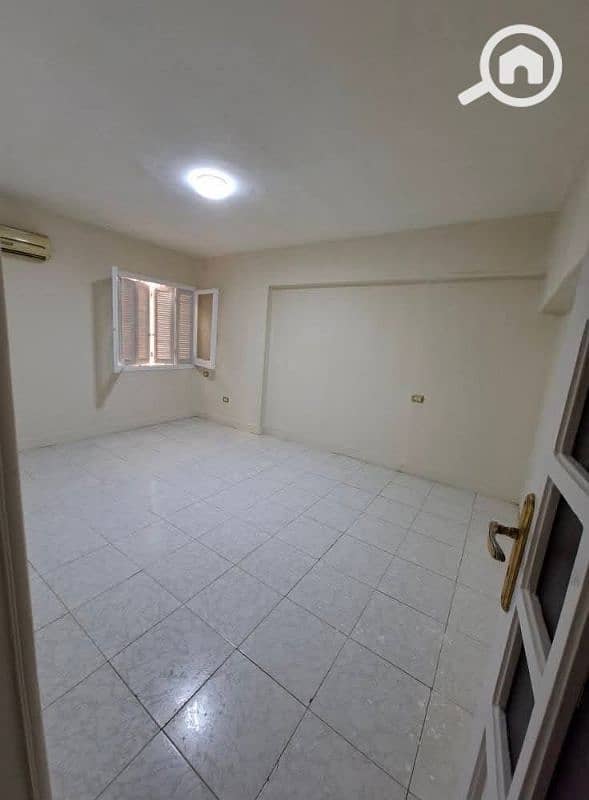 للايجار شقه قانون جديد مكيفه بالكامل ميدان سانت فاتيمه