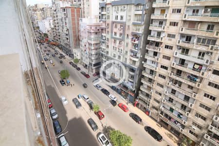 شقة 3 غرف نوم للبيع في ميامي، الإسكندرية - 1. jpg