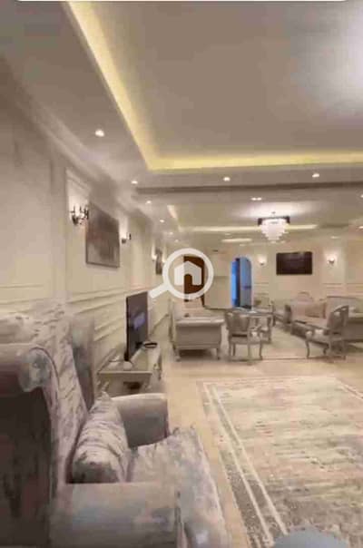4 Bedroom Apartment for Rent in Mohandessin, Giza - ٢٠٢٥٠٩٠٩_١٩٥٦١٦. jpg