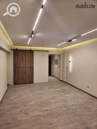 Office for Sale in El Fostat, Cairo - 6LTi3Rk9ZrlnCQaQQwI6uM3nTvrpaQkneIJpS23D. jpg