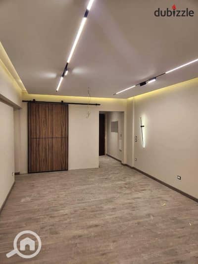 Retail for Sale in El Fostat, Cairo - 6LTi3Rk9ZrlnCQaQQwI6uM3nTvrpaQkneIJpS23D. jpg