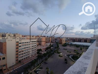 شقة 3 غرف نوم للبيع في سموحة، الإسكندرية - D9. jpg