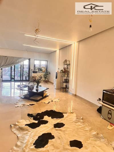 3 Bedroom Flat for Sale in New Cairo, Cairo - 1a3a5576-a633-4150-ae7c-ffc238d61d1c. jpeg