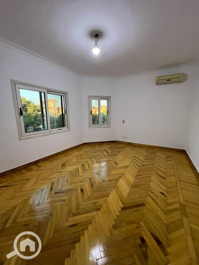 فیلا 4 غرف نوم للايجار في 6 أكتوبر، الجيزة - IMG-20250826-WA0063. jpg