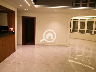 3 Bedroom Flat for Rent in Sheikh Zayed, Giza - صورة واتساب بتاريخ 1447-03-18 في 22.18. 27_14d485ab. jpg
