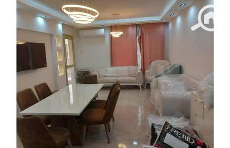 شقة 3 غرف نوم للايجار في الشيخ زايد، الجيزة - IMG-20250903-WA0416. jpg