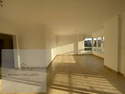 3 Bedroom Apartment for Sale in Madinaty, Cairo - 1. jpg