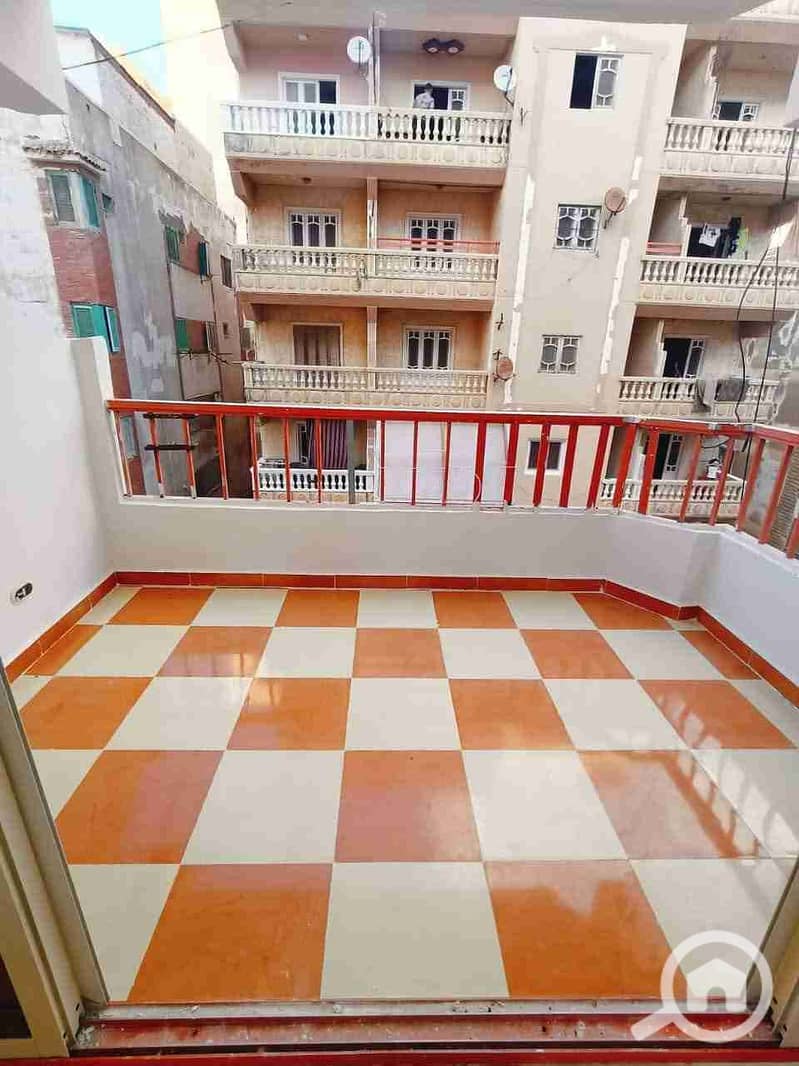8 1000095149. jpg