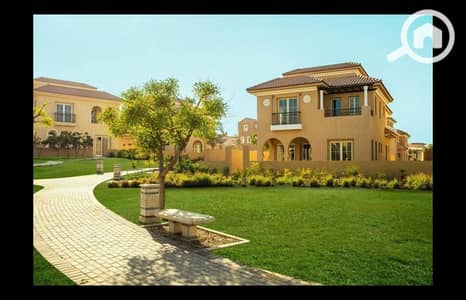 توين هاوس 4 غرف نوم للبيع في القاهرة الجديدة، القاهرة - Villas-For-Sale-in-HYDE-Park. jpg