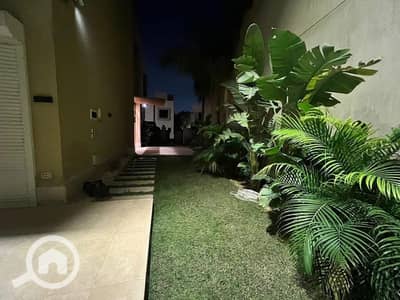 5 Bedroom Villa for Sale in 6th of October, Giza - 1855723d-0139-4196-9aa9-0b9363087d92. jpeg