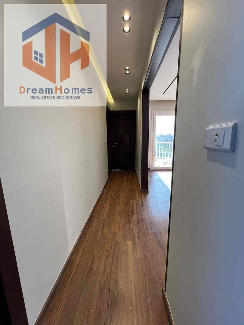 5 5bfda292-bd8a-4d4c-9de9-d7fd1a8829e1. jpg