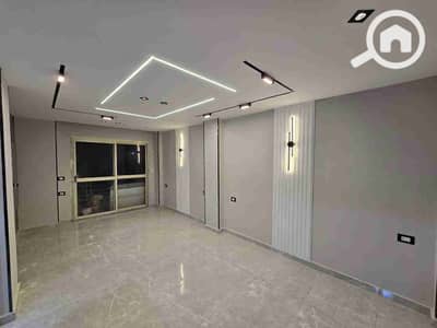 2 Bedroom Apartment for Sale in 6th of October, Giza - IMG-20250729-WA0019. jpg
