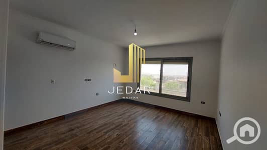 توين هاوس 5 غرف نوم للايجار في 6 أكتوبر، الجيزة - WhatsApp Image 2025-09-12 at 21.37. 02_c3b0a4a7. jpg
