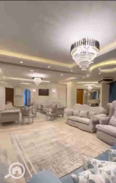 4 Bedroom Flat for Rent in Mohandessin, Giza - ٢٠٢٥٠٩٠٩_١٩٥٦٣٣. jpg