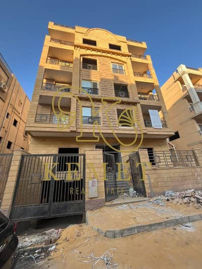 دوبلكس 4 غرف نوم للبيع في القاهرة الجديدة، القاهرة - WhatsApp Image 2025-09-13 at 00.22. 01_21e21663. jpg