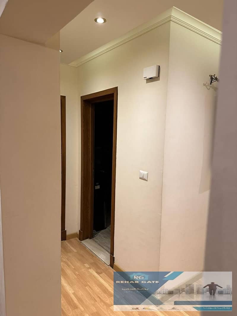 7 2cc554e3-d61c-4914-bd4d-23044074f8ef. jpg