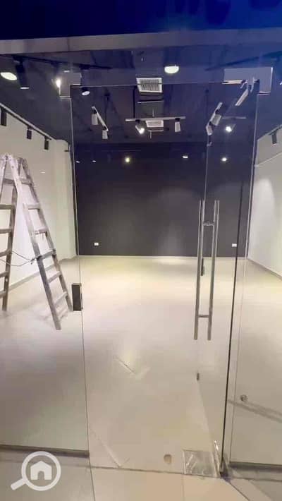 Retail for Sale in New Cairo, Cairo - 53c240e8-00d7-4f0f-aeab-7e9fee319dd1. jpg