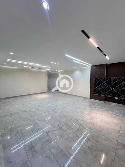 شقة 3 غرف نوم للبيع في القاهرة الجديدة، القاهرة - 71bd0b68-8122-4c51-b287-063ca0c0286c. jpg