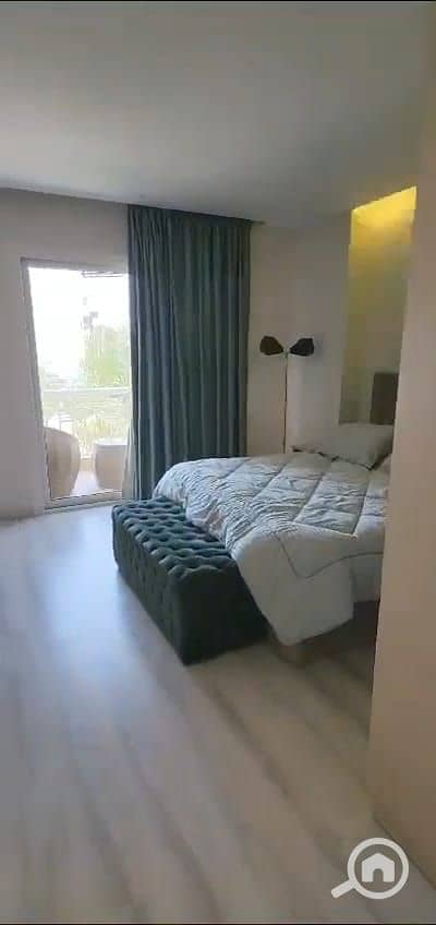 8 68bbb9ee-49b3-4345-9ee7-4c0557d18a13. jpg
