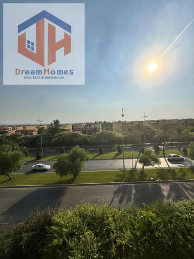 4 Bedroom Flat for Sale in Madinaty, Cairo - 70ca50eb-50fd-4dca-ae82-8c3423e4e989. jpeg