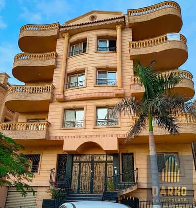 3 Bedroom Flat for Sale in 6th of October, Giza - 2d9be9c6-1ba8-4b2a-b5a7-fef5765f7cd1. jpg