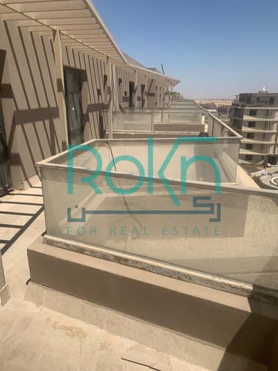 4 Bedroom Penthouse for Sale in 6th of October, Giza - 7d0579e0-3e51-4873-abc2-3401a935873a. jpg