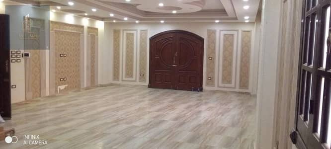شقة 4 غرف نوم للايجار في الشيخ زايد، الجيزة - WhatsApp Image 2025-09-11 at 15.11. 43_3addfa8f. jpg
