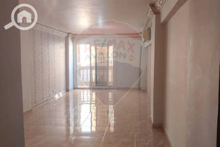 شقة 3 غرف نوم للبيع في سموحة، الإسكندرية - 1. jpg