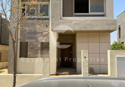 4 Bedroom Villa for Sale in New Cairo, Cairo - 9a399e49-cd2b-4e7f-b2db-4c83c7c473d5. jpg