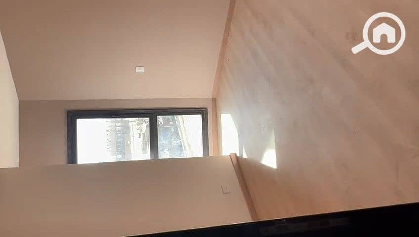 17 140m. mp4_snapshot_00.46_[2025.09. 14_16.52. 18]. jpg