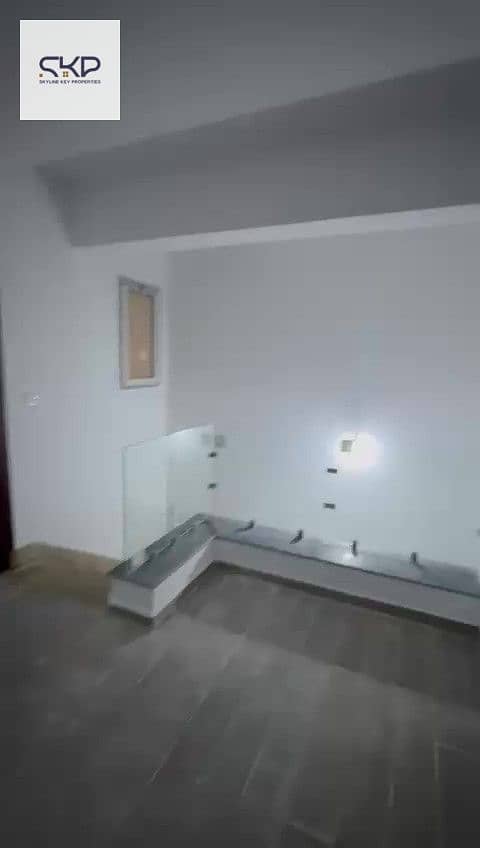 2 kH34jdJvpKN5aHDQvqAY909LPSwrSDlYhoCYM186V-E=_plaintext_638917121685885593 - frame at 0m0s. jpg