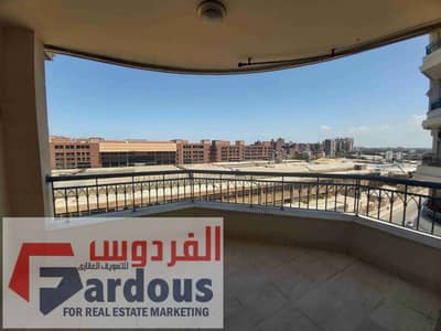 شقة 4 غرف نوم للايجار في سموحة، الإسكندرية - ٢٠٢٥٠٨٠٤_١٣٠٧١٣. jpg