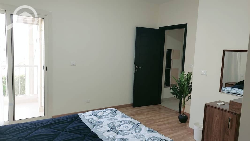 10 bd6ba105-2dab-445a-a7a2-881e930359bf. jpeg