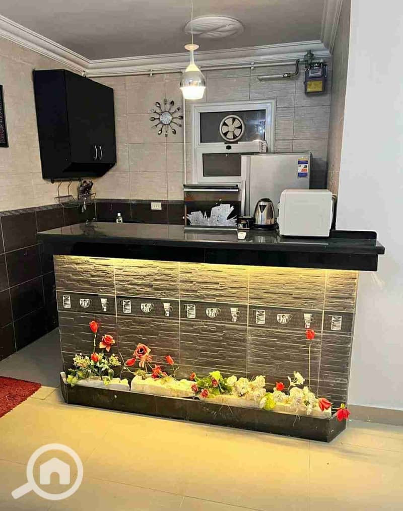 10 IMG_٢٠٢٥٠٩١٤_٢١١٨٠٥. jpg