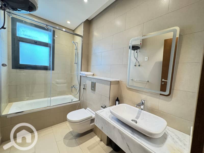 11 WhatsApp Image 2025-09-10 at 10.40. 24 PM. jpeg