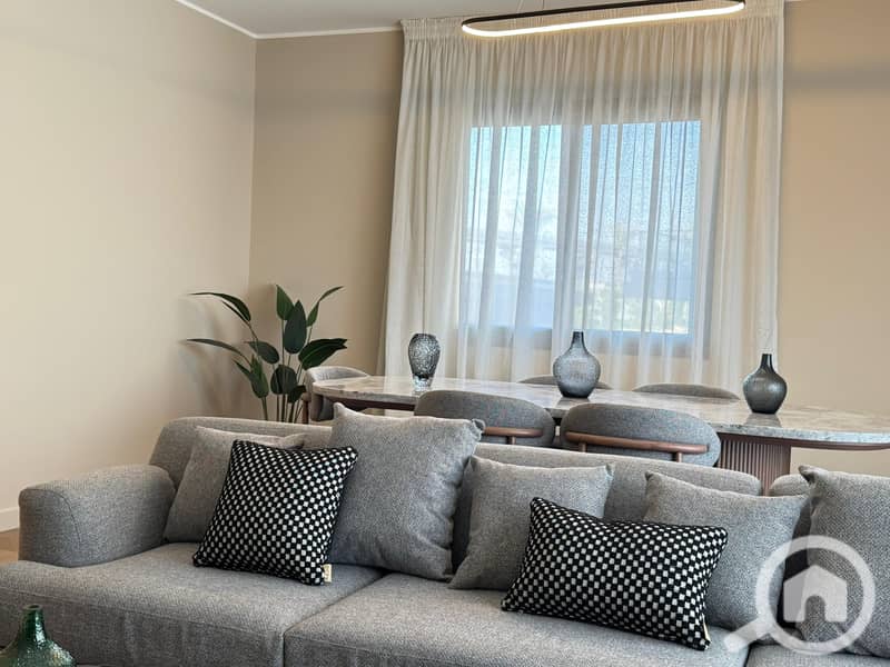 17 WhatsApp Image 2025-09-10 at 10.40. 28 PM. jpeg