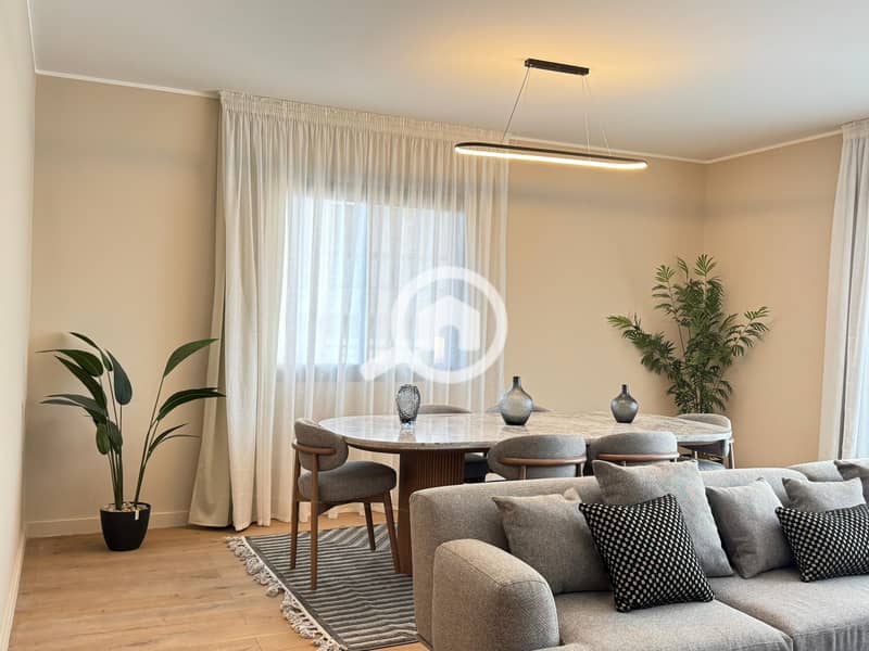 18 WhatsApp Image 2025-09-10 at 10.40. 29 PM. jpeg