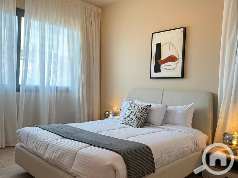 27 WhatsApp Image 2025-09-10 at 10.40. 34 PM. jpeg