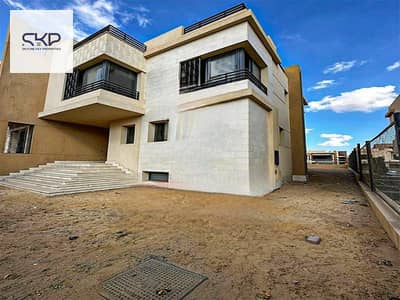 6 Bedroom Villa for Sale in Sheikh Zayed, Giza - IMG-20250716-WA0131. jpg