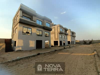 توين هاوس 3 غرف نوم للبيع في 6 أكتوبر، الجيزة - IMG-20250625-WA0069. jpg
