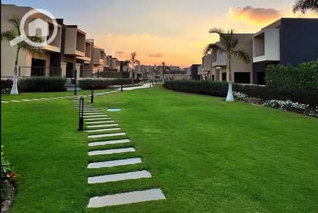 4 Bedroom Townhouse for Sale in 6th of October, Giza - IMG-20231204-WA0117. jpg