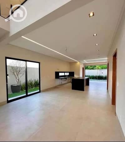 تاون هاوس 5 غرف نوم للبيع في 6 أكتوبر، الجيزة - WhatsApp Image 2024-12-11 at 16.23. 59_86d4f08c. jpg