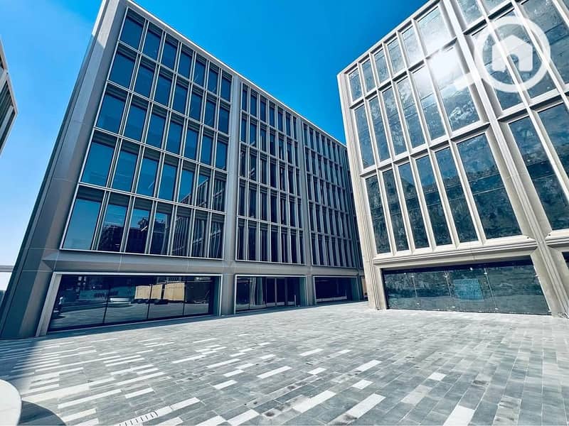 6 WhatsApp Image 2025-09-10 at 12.19. 36_6bdc3a34. jpg