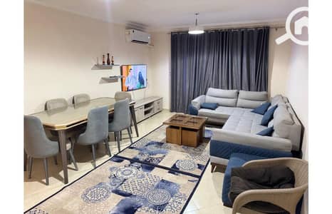 شقة 3 غرف نوم للايجار في الشيخ زايد، الجيزة - IMG-20250903-WA0319. jpg