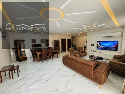 فیلا 3 غرف نوم للايجار في مدينتي، القاهرة - eadaa735-5c05-4bab-8447-66ec04b35e2f. jpg