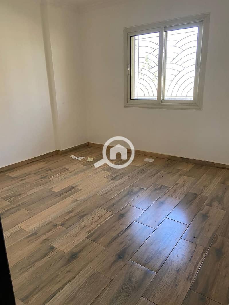 5 3d783d39-756b-4586-a315-5c66ce0da421. jpg