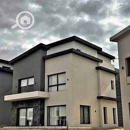 4 Bedroom Villa for Sale in New Cairo, Cairo - WhatsApp Image 2025-09-15 at 5.07. 38 PM (1). jpeg