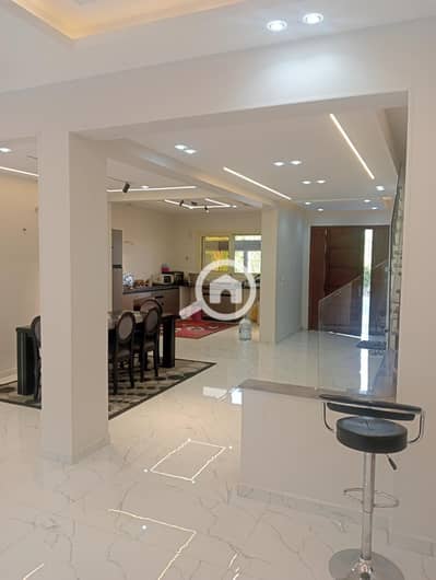 4 Bedroom Townhouse for Sale in 6th of October, Giza - IMG-20250915-WA0043. jpg